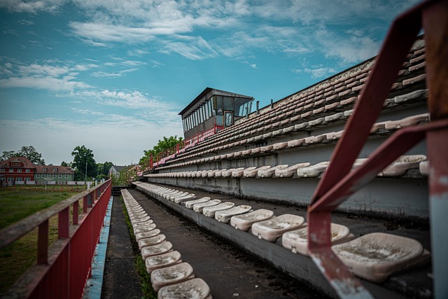 对足球事业 对足球事业